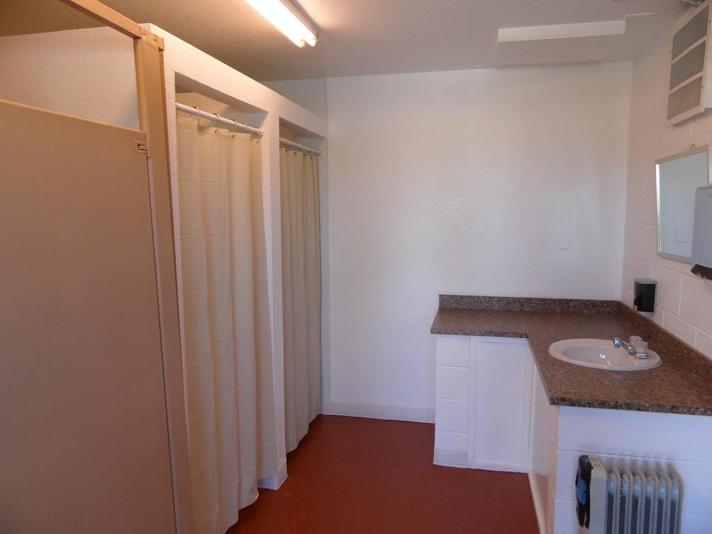 Pahrump Rv Park & Lodging Chambre photo