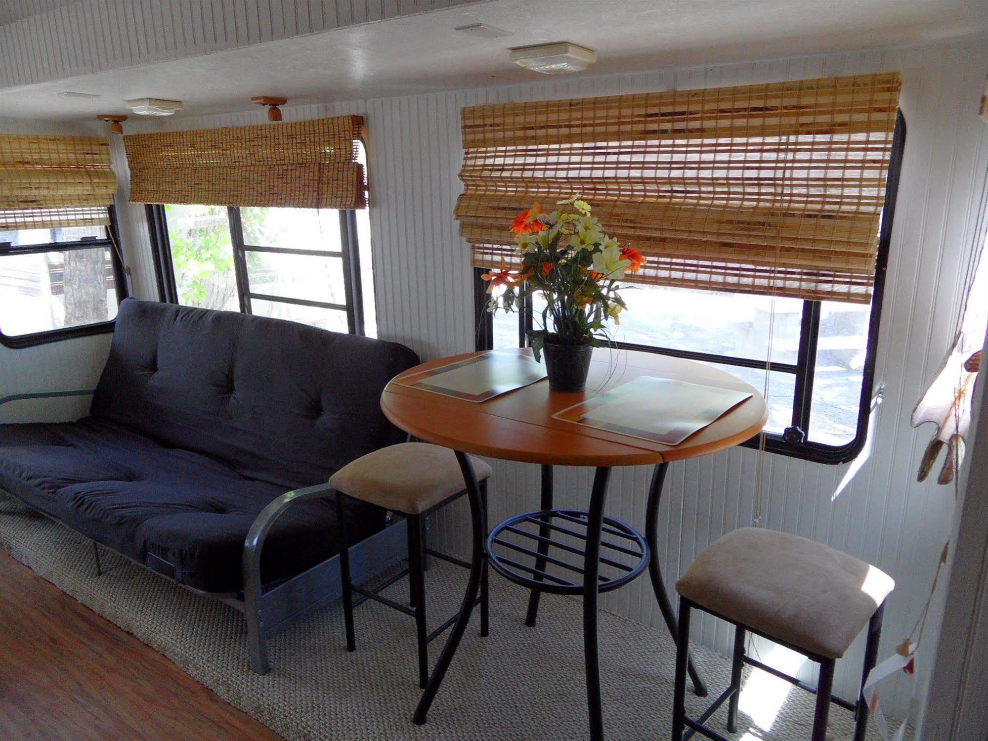 Pahrump Rv Park & Lodging Extérieur photo